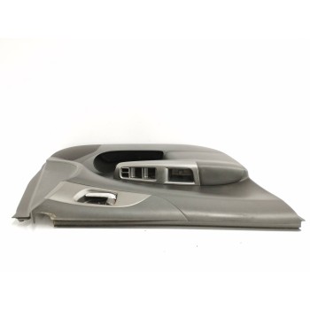 Recambio de guarnecido puerta delantera izquierda para subaru impreza g12 2.0 diesel cat referencia OEM IAM 94217FG010 NEGRO 