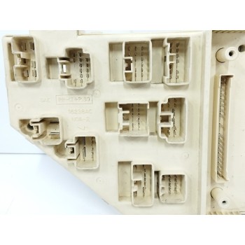 Recambio de caja reles / fusibles para chrysler 300 m (lr) 3.5 v6 referencia OEM IAM 04760228AB  