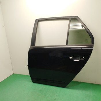 Recambio de puerta trasera izquierda para kia carens iii monospace (un) 1.6 crdi 110 referencia OEM IAM  OBSERVAR FOTOS 