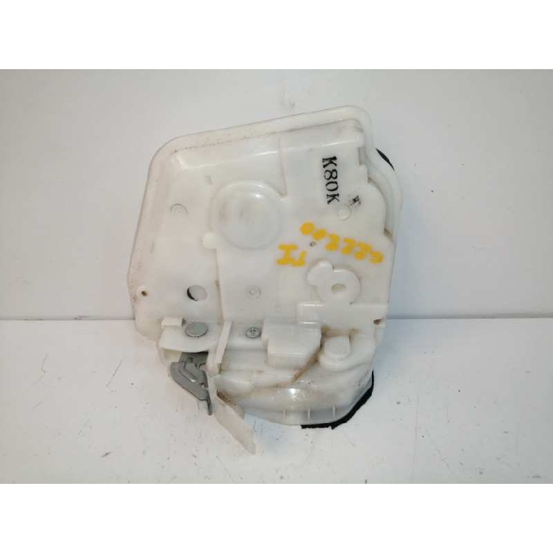 Recambio de cerradura puerta trasera izquierda para mazda 3 lim. () style referencia OEM IAM 8C20B0230  