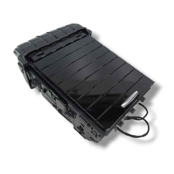 Recambio de consola central para mercedes-benz benz gla (h247) gla 200 d (247.712) referencia OEM IAM A1776805701  