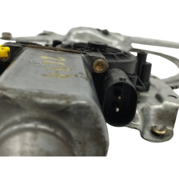 Recambio de elevalunas delantero derecho para bmw serie 3 compacto (e36) 1.9 cat referencia OEM IAM 51331977610  