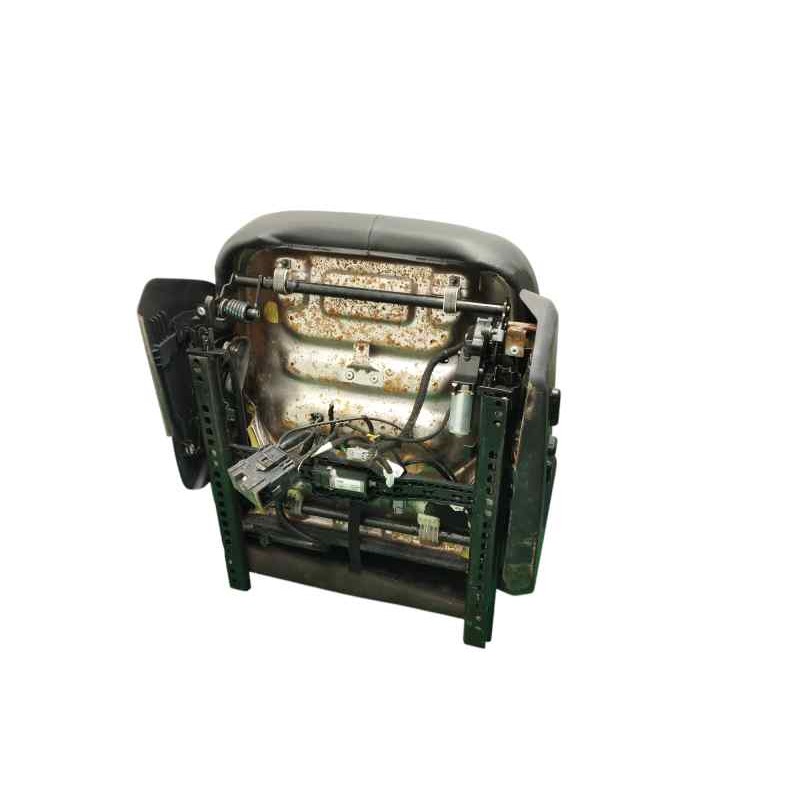 ASIENTO DELANTERO IZQUIERDO