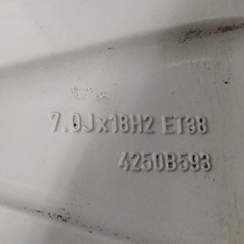 Recambio de llanta para mitsubishi outlander ii (cw_w) 2.2 di-d 4wd referencia OEM IAM 4250B593 7,0JX18H2 ET38 5H 5X115