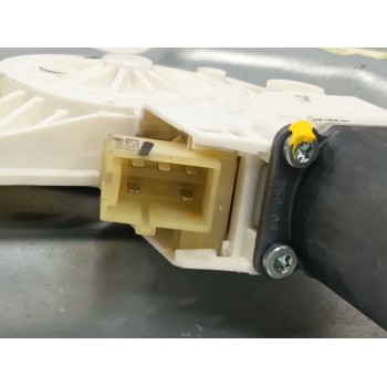 Recambio de elevalunas delantero derecho para mercedes-benz clase gl (x164) gl 320 cdi 4-matic (164.822) referencia OEM IAM A251