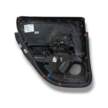 Recambio de guarnecido puerta trasera derecha para mercedes-benz gla (h247) gla 200 d (247.712) referencia OEM IAM A2477303401 A