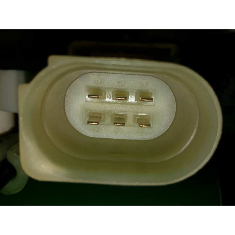 ELEVALUNAS DELANTERO DERECHO 3 PUERTAS