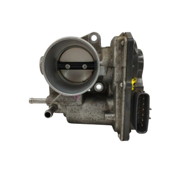 Recambio de caja mariposa para toyota yaris (_p13_) 1.5 hybrid (nhp130_) referencia OEM IAM 2203047040  