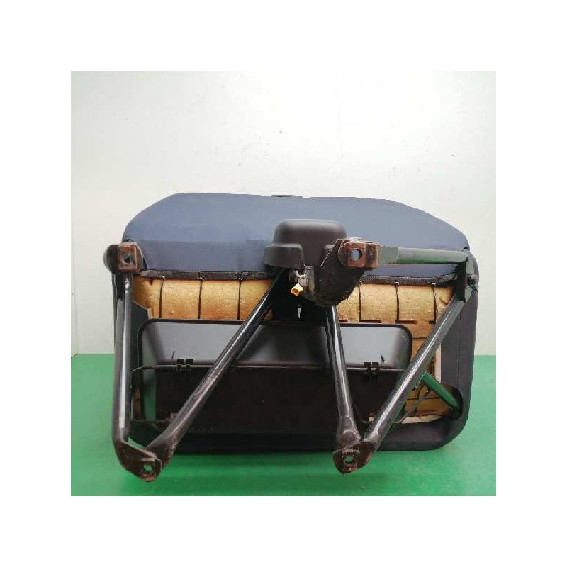 ASIENTO DELANTERO DERECHO VEHICULO INGLES