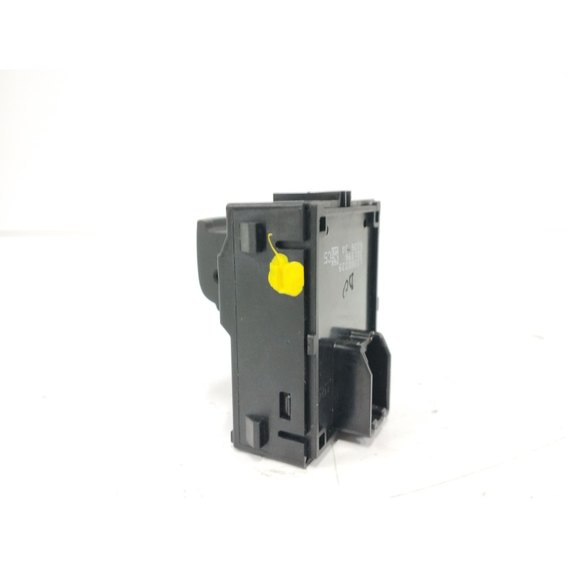 MANDO ELEVALUNAS DELANTERO DERECHO 321596