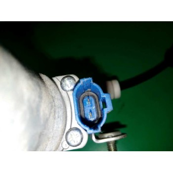 Recambio de elevalunas delantero derecho para chevrolet captiva 2.0 vcdi lt referencia OEM IAM FUNDA 25937972 