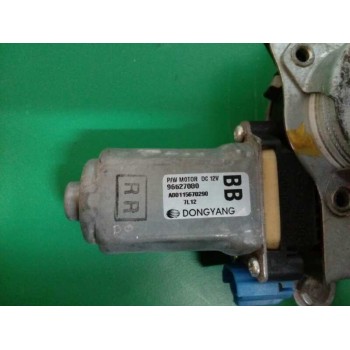 Recambio de elevalunas delantero derecho para chevrolet epica ltx referencia OEM IAM FUNDA 25937972 CACOMUNES