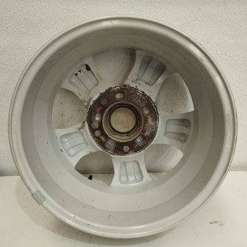 Recambio de llanta para kia sorento 2.5 crdi referencia OEM IAM 529103E580 E16X7JJH2 5H 5X140