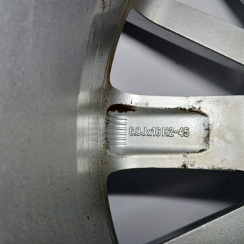 Recambio de llanta para fiat grande punto (199) 1.3 16v jtd cat referencia OEM IAM 51732815 6,0JX16H2ET45 4H 4X100