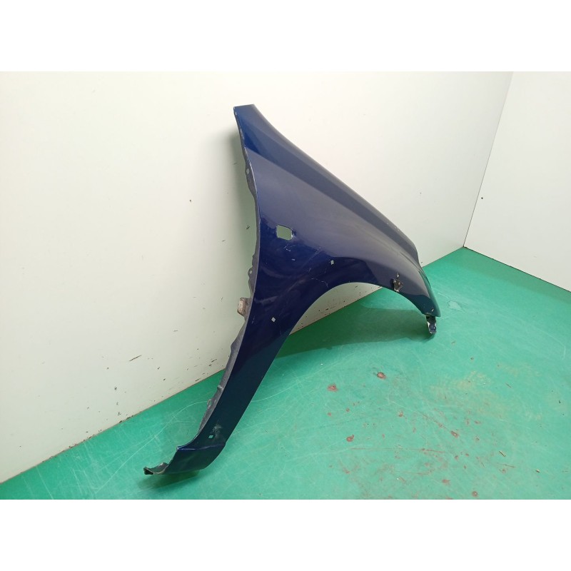 ALETA DELANTERA DERECHA