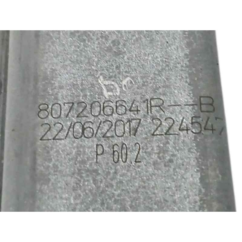 ELEVALUNAS DELANTERO DERECHO 128001472B