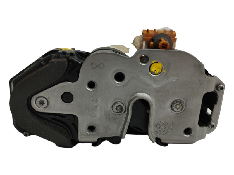 Recambio de cerradura puerta delantera derecha para chevrolet aveo 1.4 cat referencia OEM IAM 3023880 Recambio de cerradura puerta delantera derecha para chevrolet aveo 1.4 cat referencia OEM IAM 3023880