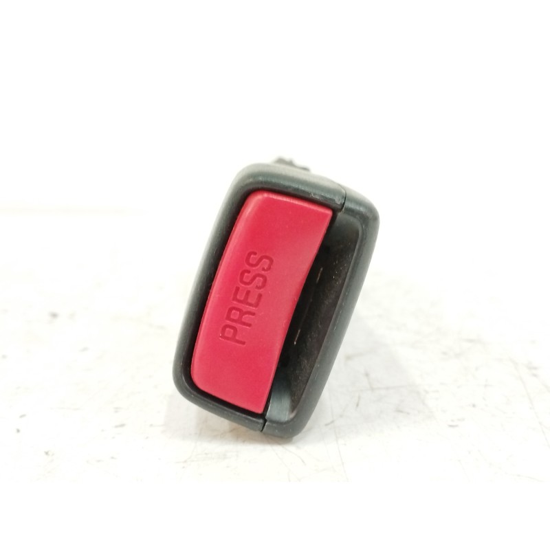 Recambio de enganche cinturon izquierdo para honda civic berlina 3 (ep1/2) 1.6 vtec cat (d 16 v 1) referencia OEM IAM  TRASERO 