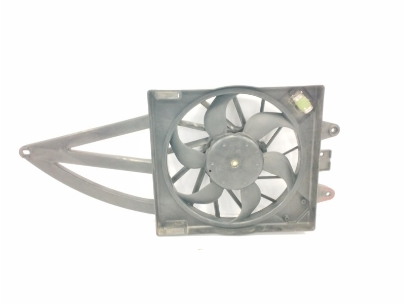 Recambio de electroventilador para fiat panda (169) 1.2 8v dynamic referencia OEM IAM 51732069 8785268 