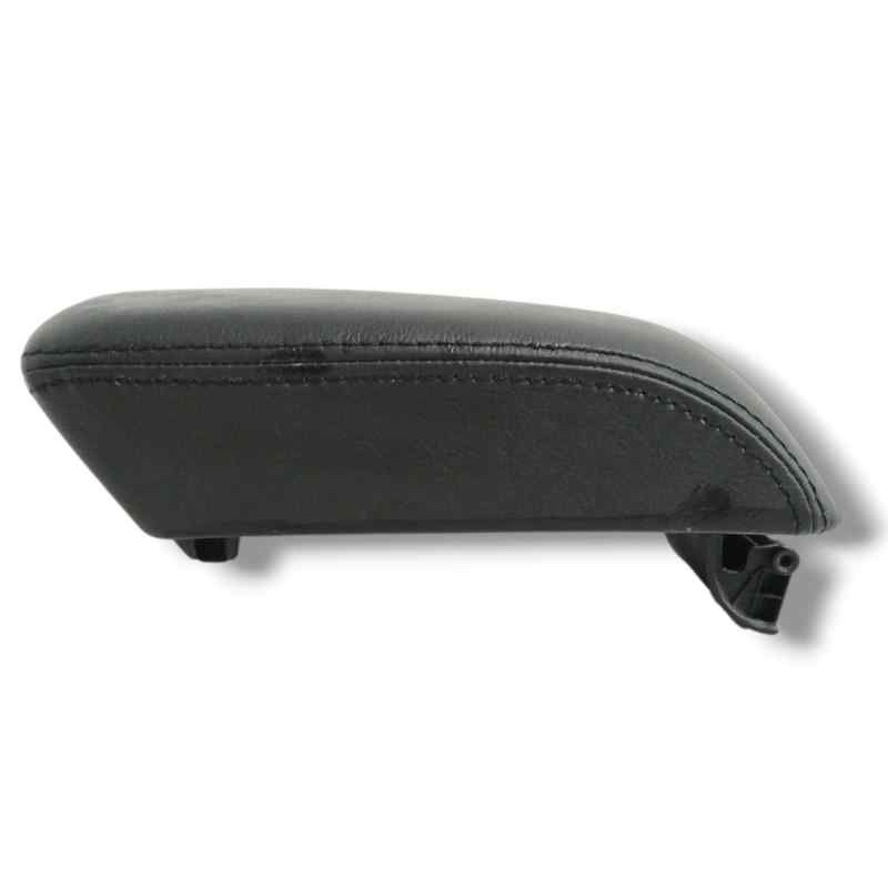 Recambio de apoyabrazos central para mazda 6 sedán (gj, gl,gj2, gl2, gl6) 2.0 referencia OEM IAM GML864420C02  