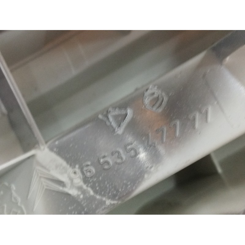 PILOTO TRASERO IZQUIERDO INTERIOR