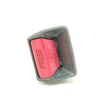 ENGANCHE CINTURON DERECHO DELANTERO 