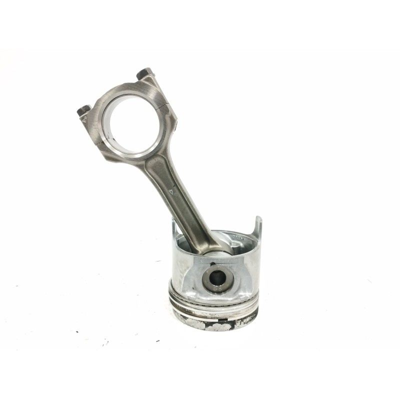 Recambio de biela para isuzu trooper 3.0 dti (3-trg.) referencia OEM IAM 8972885800 CON PISTON 