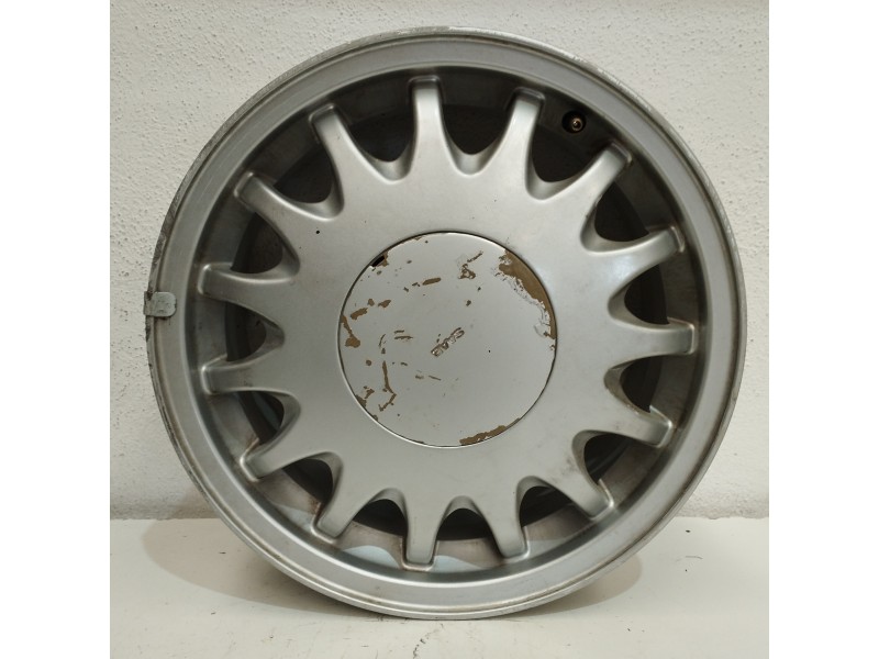 Recambio de llanta para saab 900 berlina 2.3 cat referencia OEM IAM 4648036 6,5JX15H2 IS49 5H 5X110