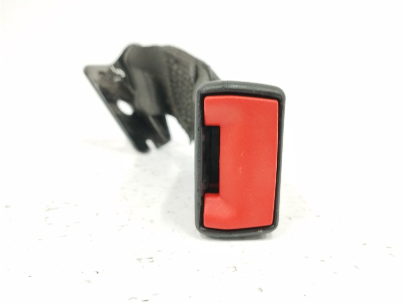 Recambio de enganche cinturon derecho para fiat nuova 500 (150) 1.2 cat referencia OEM IAM 34045524 TRASERO Recambio de enganche cinturon derecho para fiat nuova 500 (150) 1.2 cat referencia OEM IAM 34045524 TRASERO