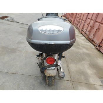 Recambio de carroceria corte para aprilia scarabeo scarabeo 125 referencia OEM IAM   