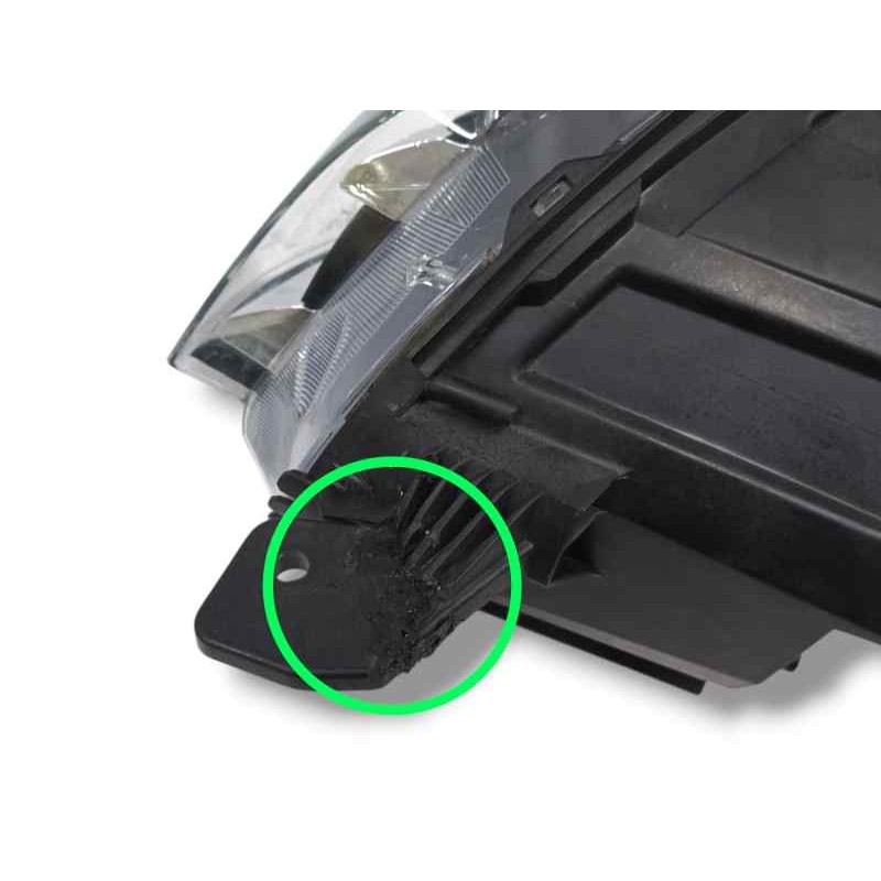 FARO DERECHO OBSERVAR FOTOS SOPORTES REPARADO