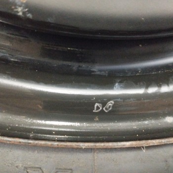 Recambio de neumatico repuesto para seat ibiza glx referencia OEM IAM  3,5JX14H2EE1B 4H 4X0 , 98