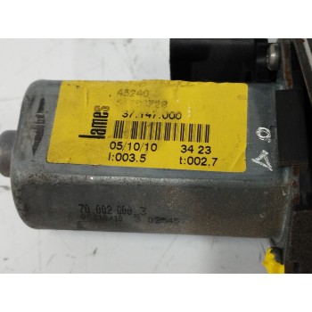 Recambio de elevalunas delantero derecho para fiat punto (evo) (199) 1.2 cat referencia OEM IAM 51786728  