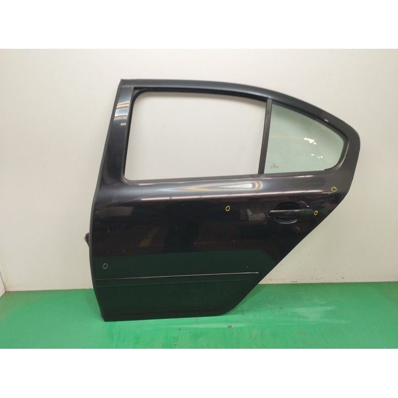 Recambio de puerta trasera izquierda para skoda octavia berlina (1z3) 1.9 tdi referencia OEM IAM  OBSERVAR FOTOS 