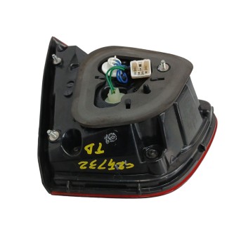 Recambio de piloto trasero derecho interior para kia rio 1.2 cat referencia OEM IAM 924041W2  