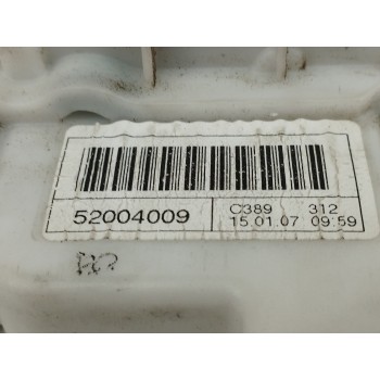 Recambio de cerradura puerta delantera derecha para fiat nuova 500 (150) 1.2 cat referencia OEM IAM 52004009  