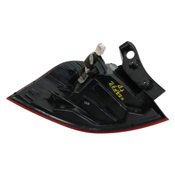 Recambio de piloto trasero derecho para kia rio 1.2 cat referencia OEM IAM 924021W2  