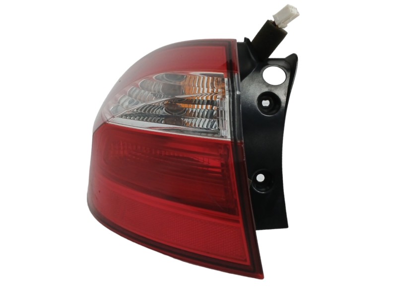 Recambio de piloto trasero izquierdo para kia rio 1.2 cat referencia OEM IAM 924011W2  