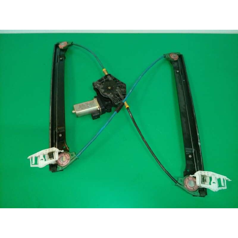 ELEVALUNAS DELANTERO DERECHO 0000046831641 CAESPECIFICOS