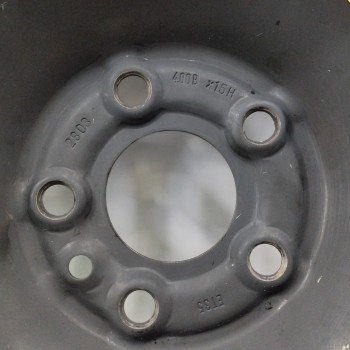 Recambio de neumatico repuesto para alfa romeo 147 (190) 1.9 jtd cat referencia OEM IAM 1010483 4,00B X15H ET35 5H 5X100