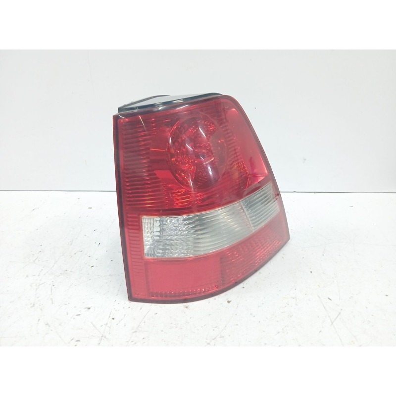 PILOTO TRASERO IZQUIERDO