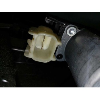 Recambio de elevalunas delantero derecho para ford fiesta (cb1) titanium referencia OEM IAM FUNDA 1583670 3 PUERTAS 