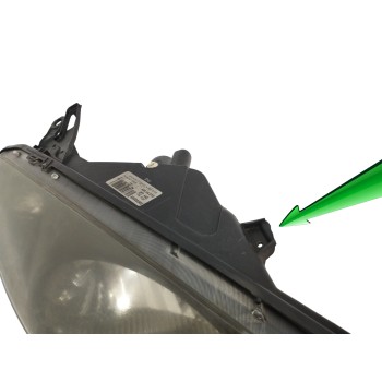 Recambio de faro derecho para peugeot 1007 1.4 hdi referencia OEM IAM 9644998780 PARA PULIR OBSERVAR FOTOS