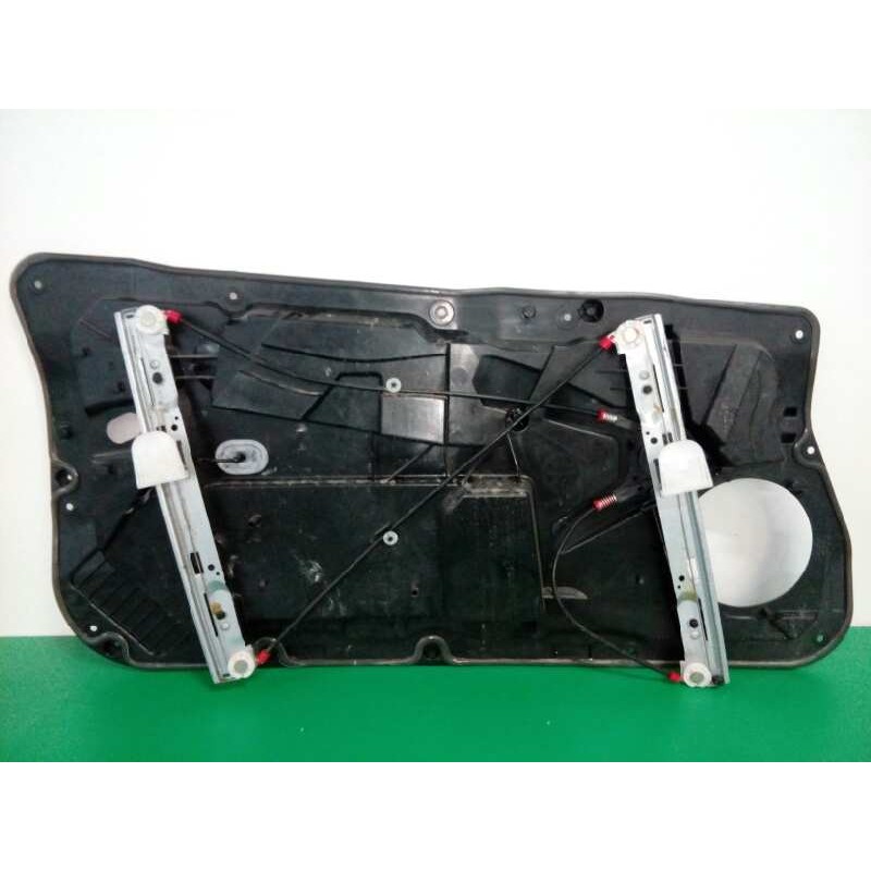 ELEVALUNAS DELANTERO DERECHO 1583670 3 PUERTAS