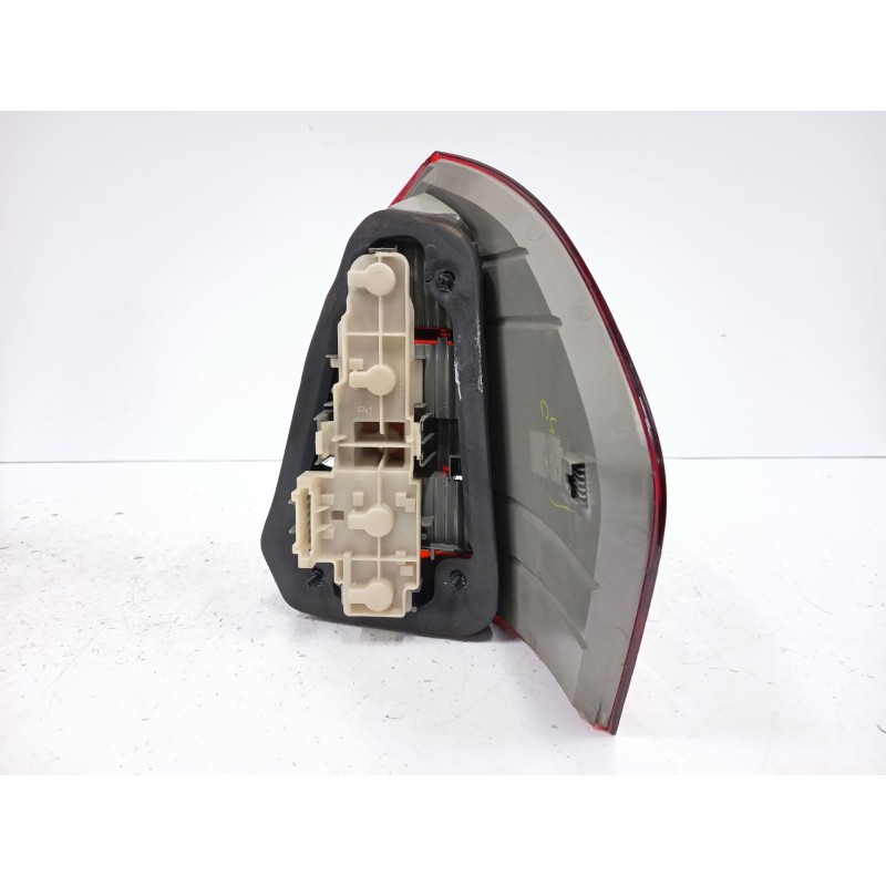 PILOTO TRASERO DERECHO