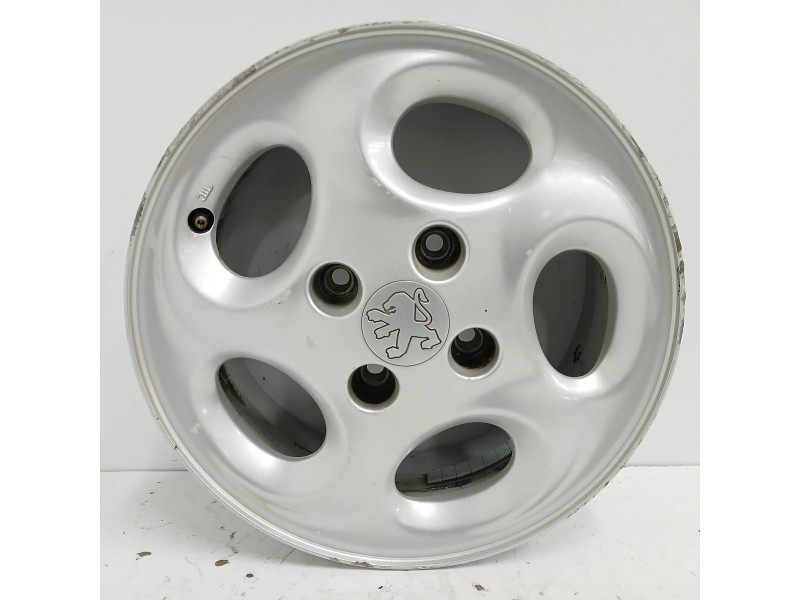 Recambio de llanta para peugeot 206 berlina 2.0 hdi cat referencia OEM IAM BOHEME 5,5JX14 CH4 34 4H 4X108