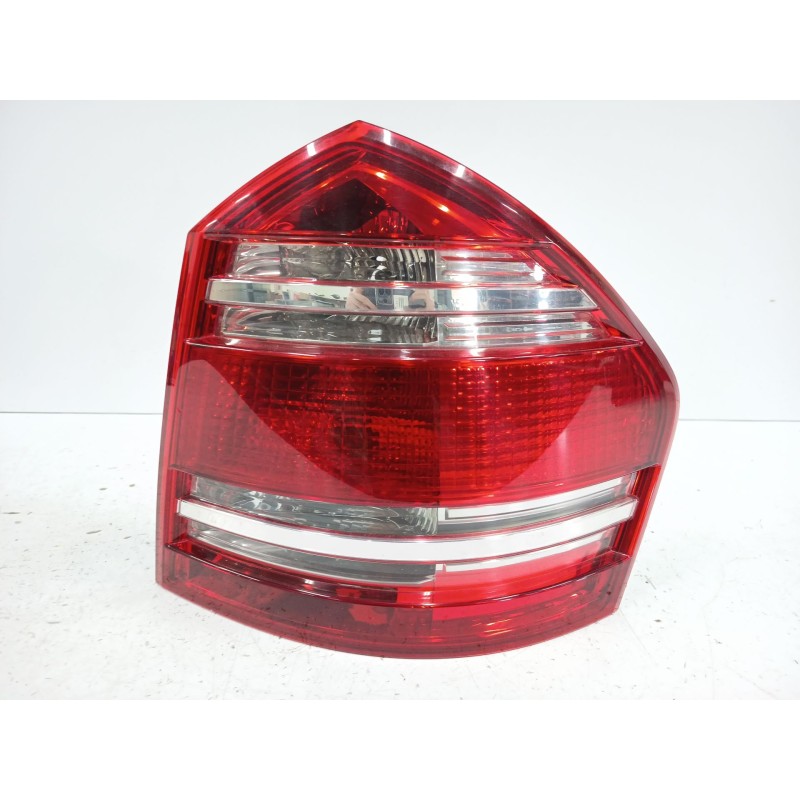 PILOTO TRASERO DERECHO