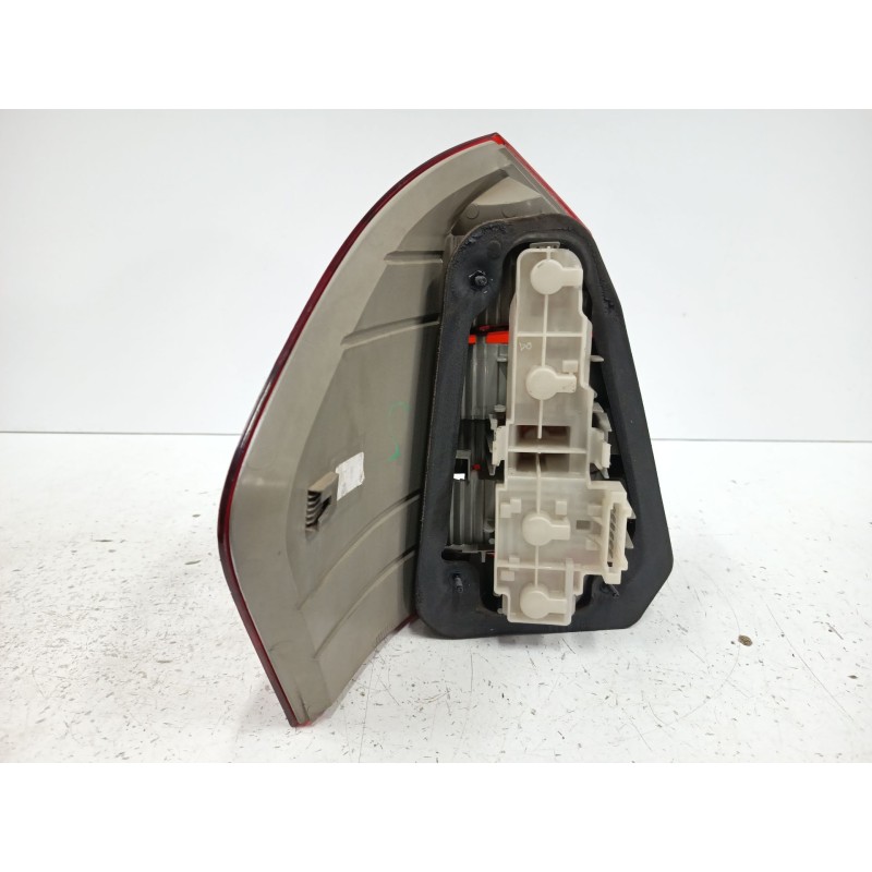 PILOTO TRASERO DERECHO