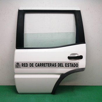PUERTA TRASERA IZQUIERDA 