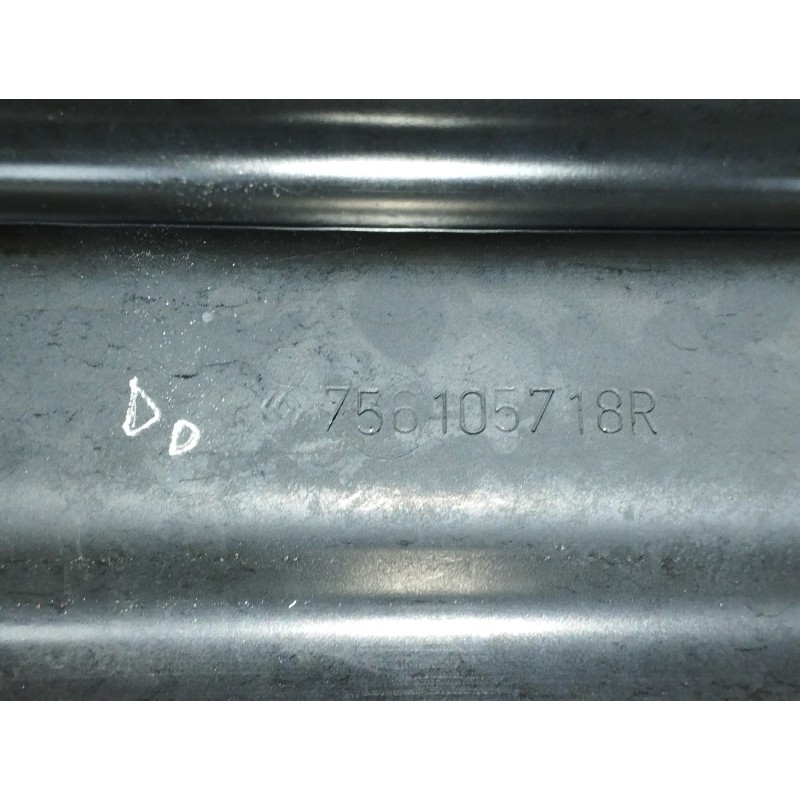 REFUERZO PARAGOLPES TRASERO